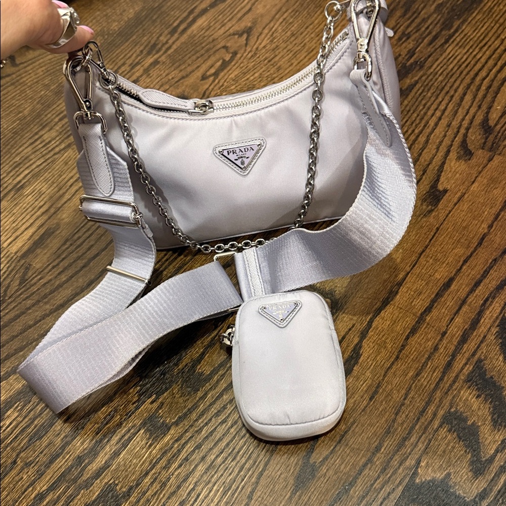 Prada Lavender 2005 Re-EditionShoulder Bag with Chain Accent and punch. - Picture 2 of 6